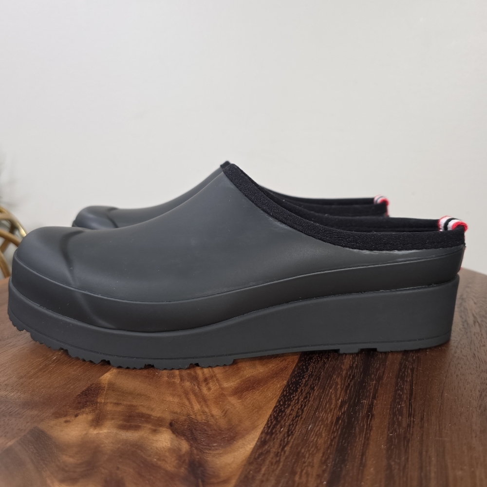Hunter Women's Slip-On Clogs - Picture 5 of 14